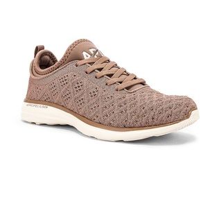 APL Techloom Phantom Almond/ Pristine Size 6 Women’s